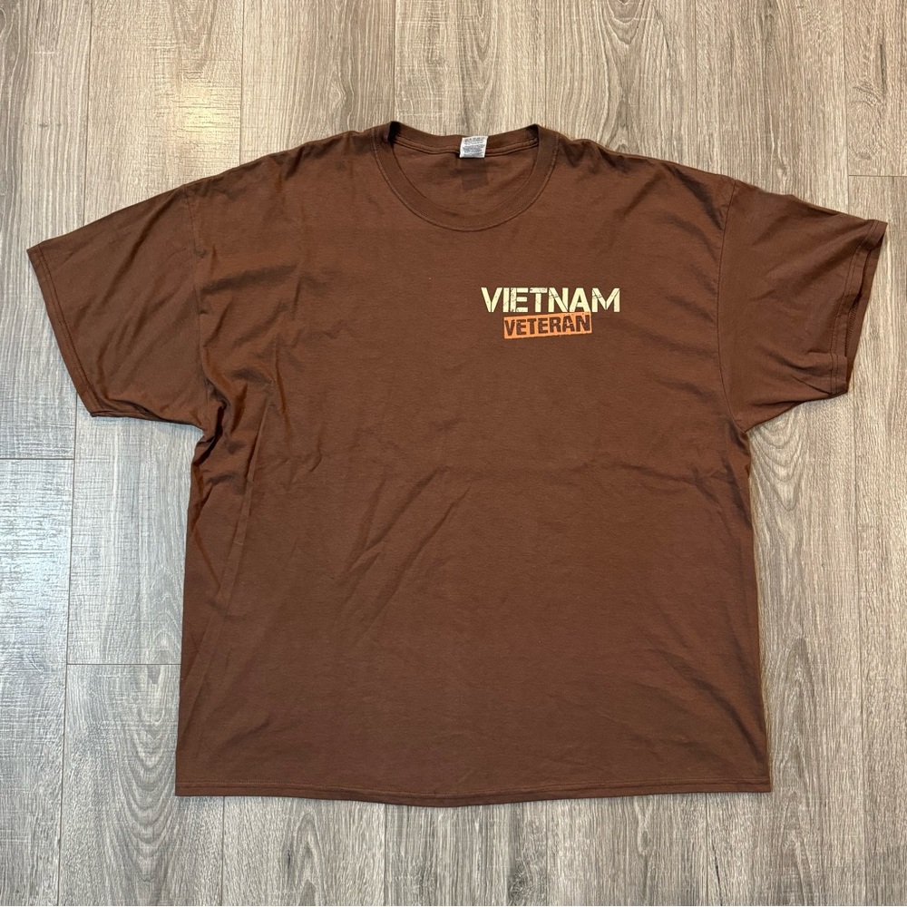 VIETNAM VETERAN - AGENT ORANGE GRAPHIC TEE